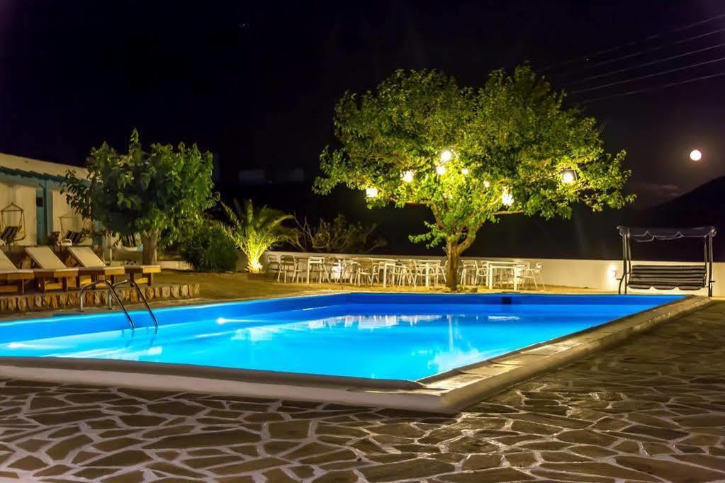 Zorbas Hotel Santorini Pýrgos Exterior foto